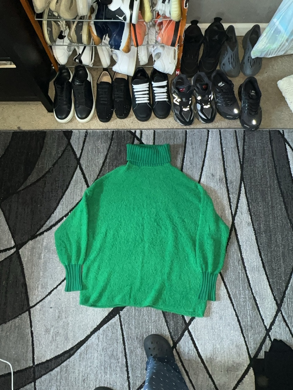 Green Turtleneck Women's Sweater - Cozy Rib Cuffs